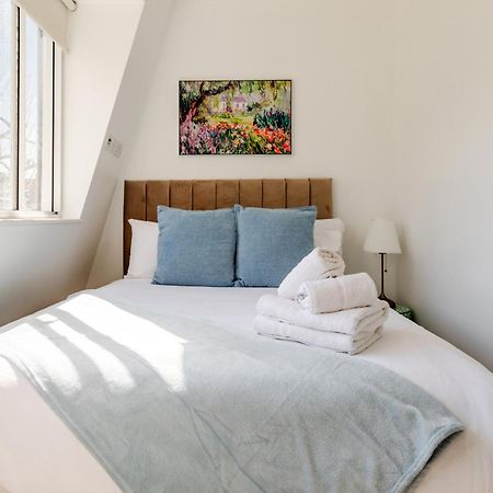 Stayinn Soho Apartments ลอนดอน ภายนอก รูปภาพ