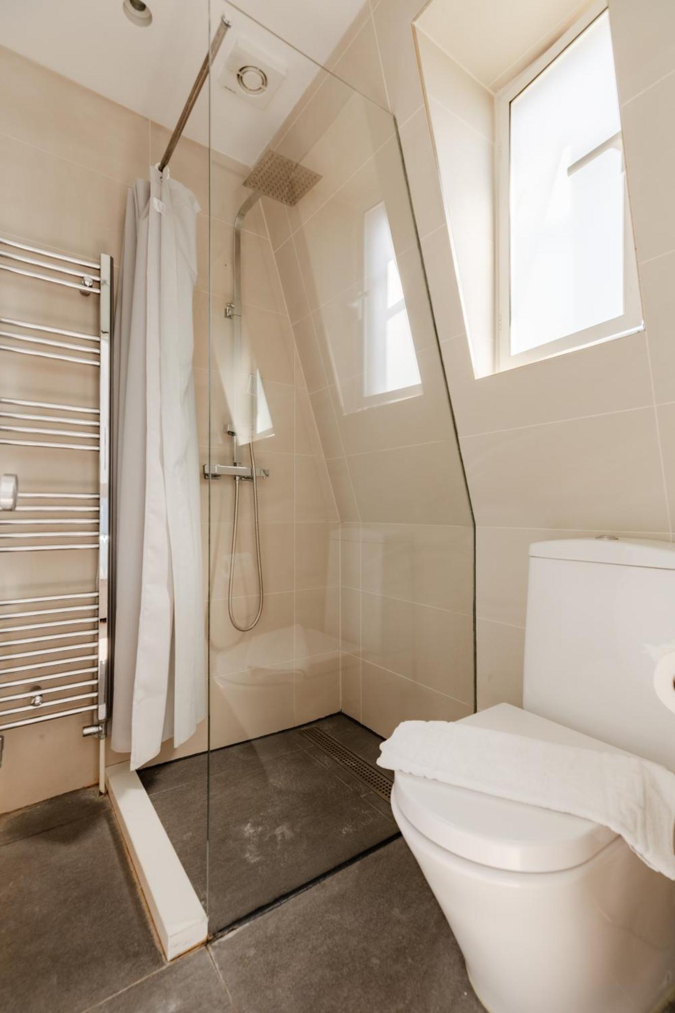 Stayinn Soho Apartments ลอนดอน ภายนอก รูปภาพ