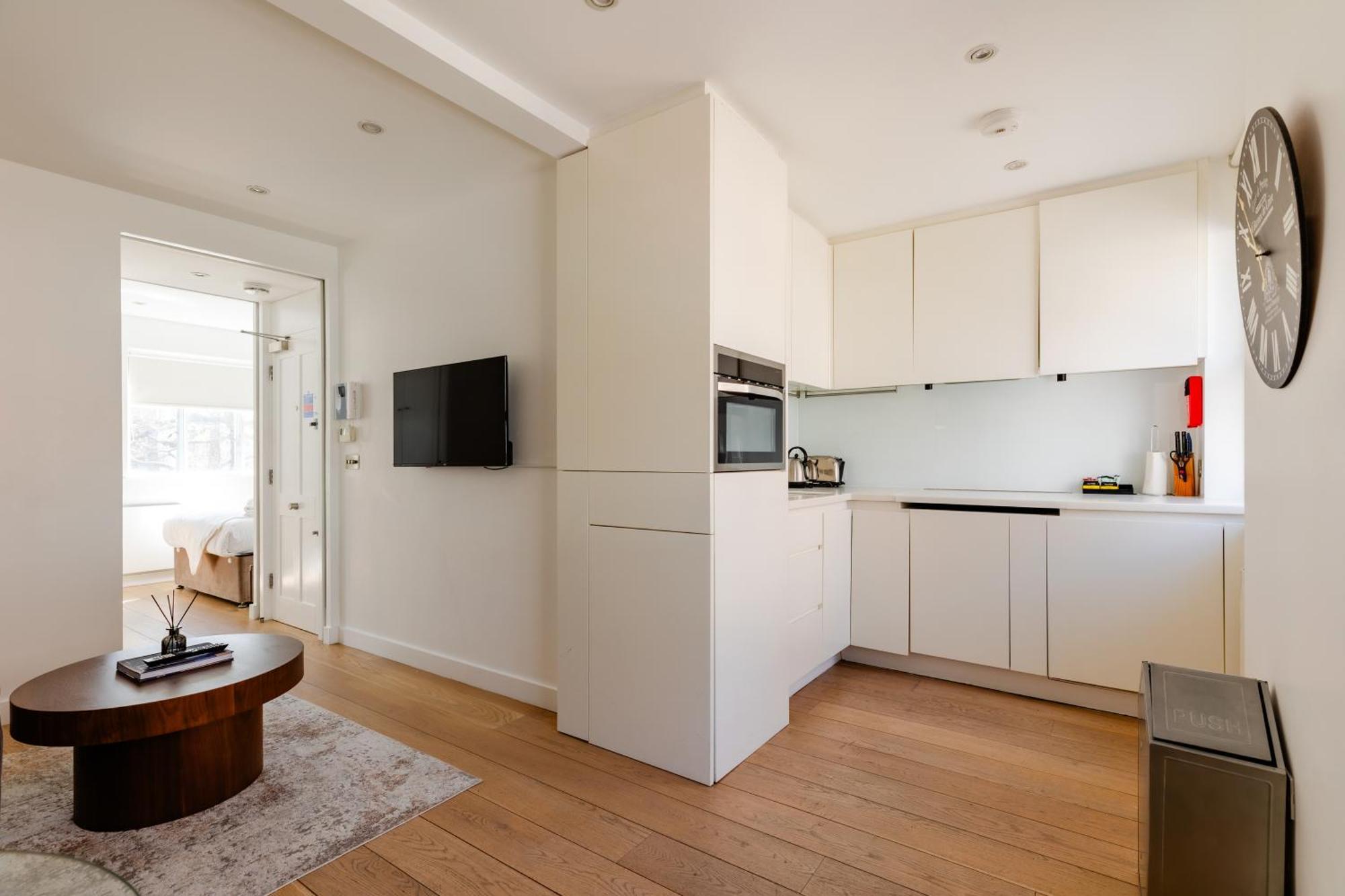 Stayinn Soho Apartments ลอนดอน ภายนอก รูปภาพ